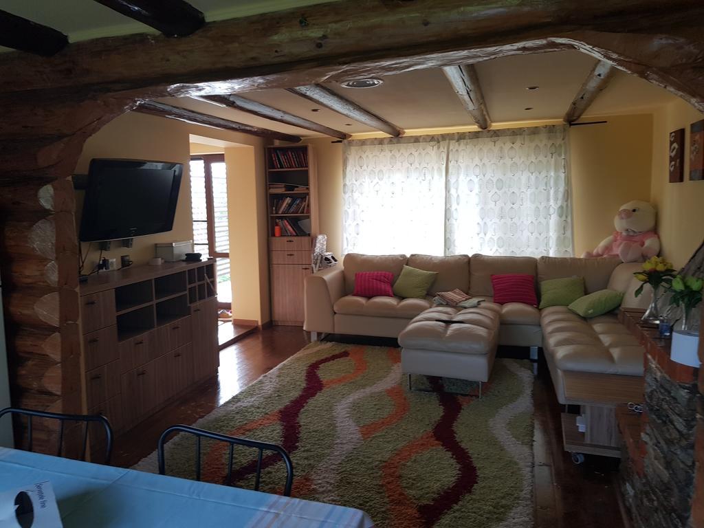 Cabana Breaza - Skyview Cottage エクステリア 写真