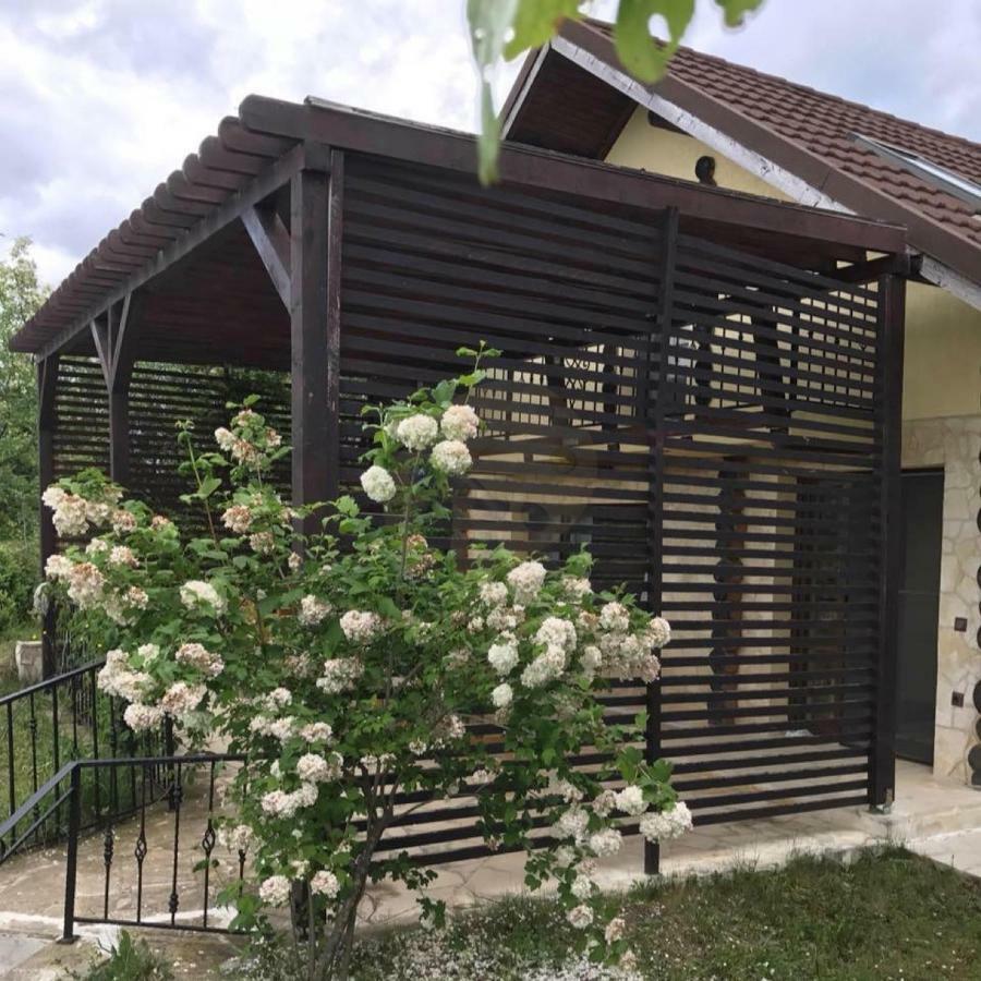 Cabana Breaza - Skyview Cottage エクステリア 写真